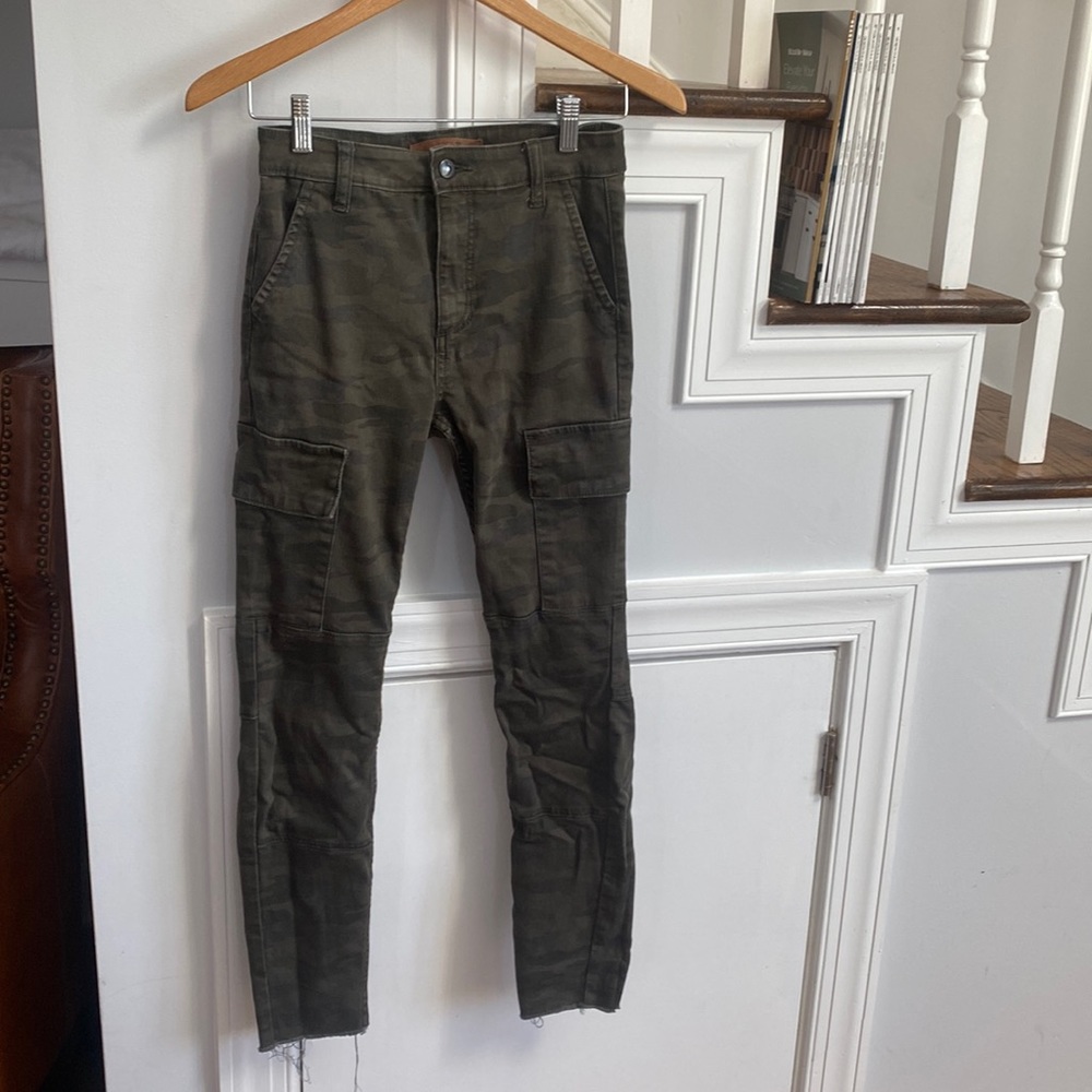 Joe’s Jeans Camo Skinny Pant 25